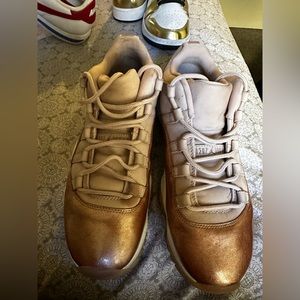 Jordan lows size 11.5